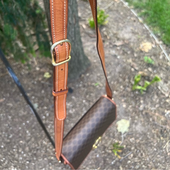 CELINE Vintage Macadam Canvas Circle Shoulder Bag - Picture 9 of 16